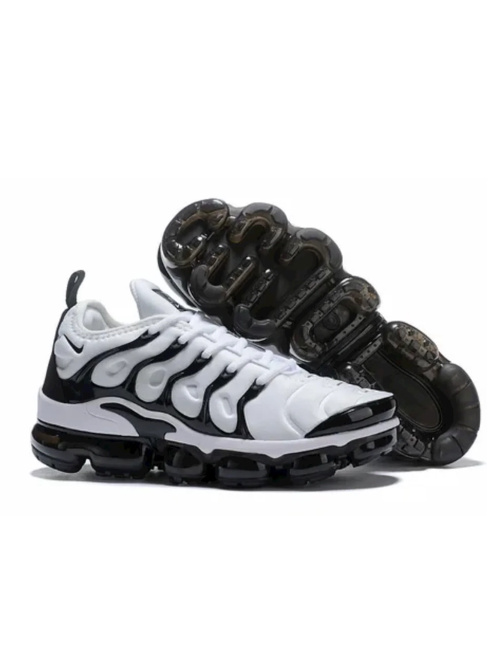Nike Air VaporMax Plus TN Black And White
