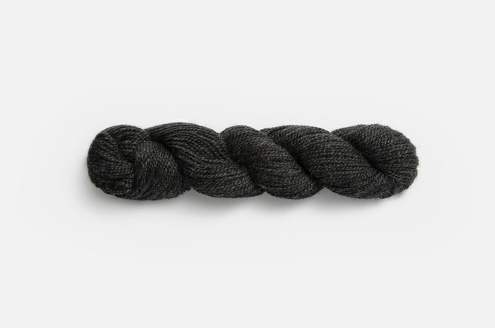 Blue Sky Fibers - Baby Alpaca / Dark Grey 509