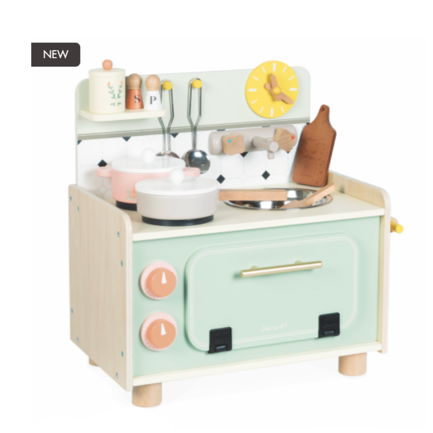 Cottage Chic Mini Kitchenette