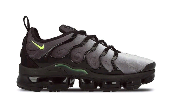 Nike Air VaporMax Plus TN Black Volt