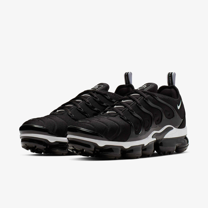 Nike Air VaporMax Plus TN Overbranding Black