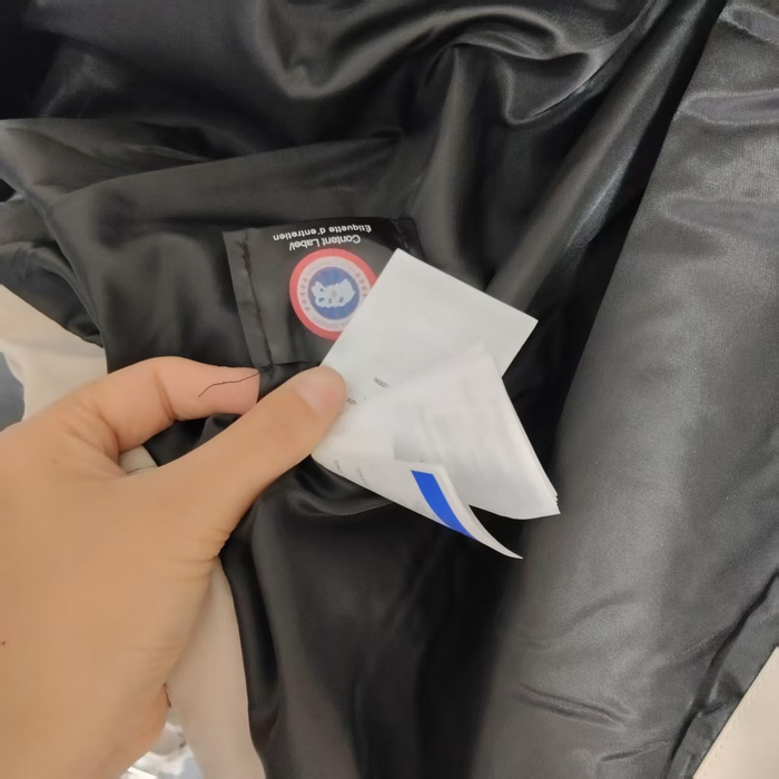 Canada Goose Wyndham Parka "Beige"