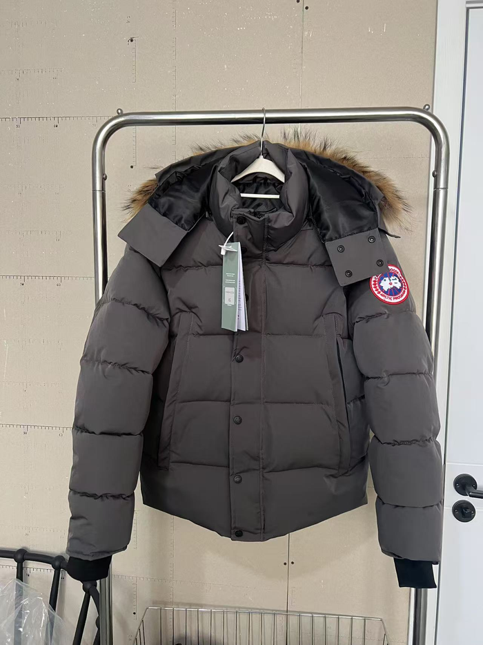 Canada Goose Wyndham Parka "Grey"