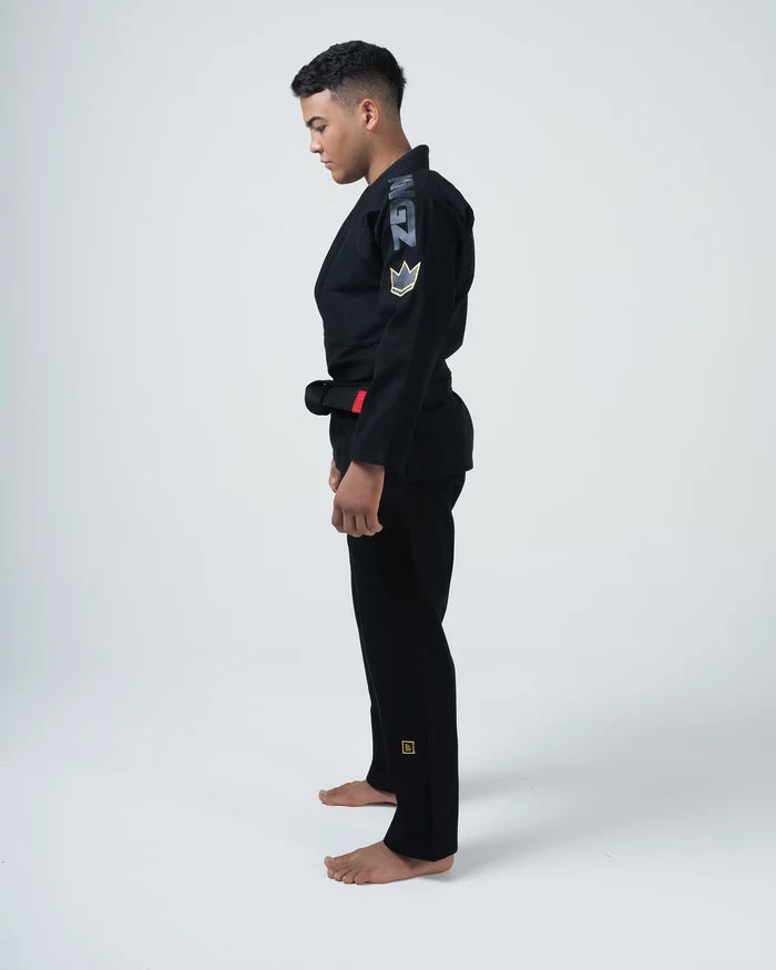 Kingz Comp 450 V6 BJJ Gi Black - Side Profile View Triple Reinforced Stitching Kimono