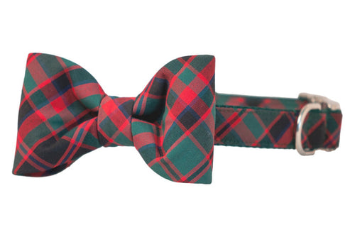 Deck your dog in dapper charm with this bold red tartan bow tie collar! Designed with a structured, oversized bow tie and classic plaid pattern, this stylish accessory includes a matching fabric collar and shiny hardware—perfect for festive outings or everyday flair.
