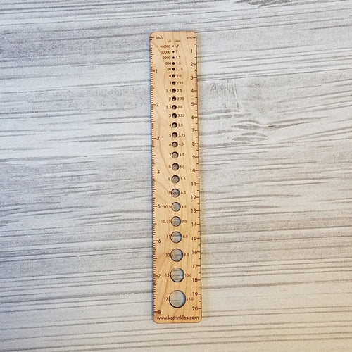 Katrinkles - 8" Needle Gauge Ruler