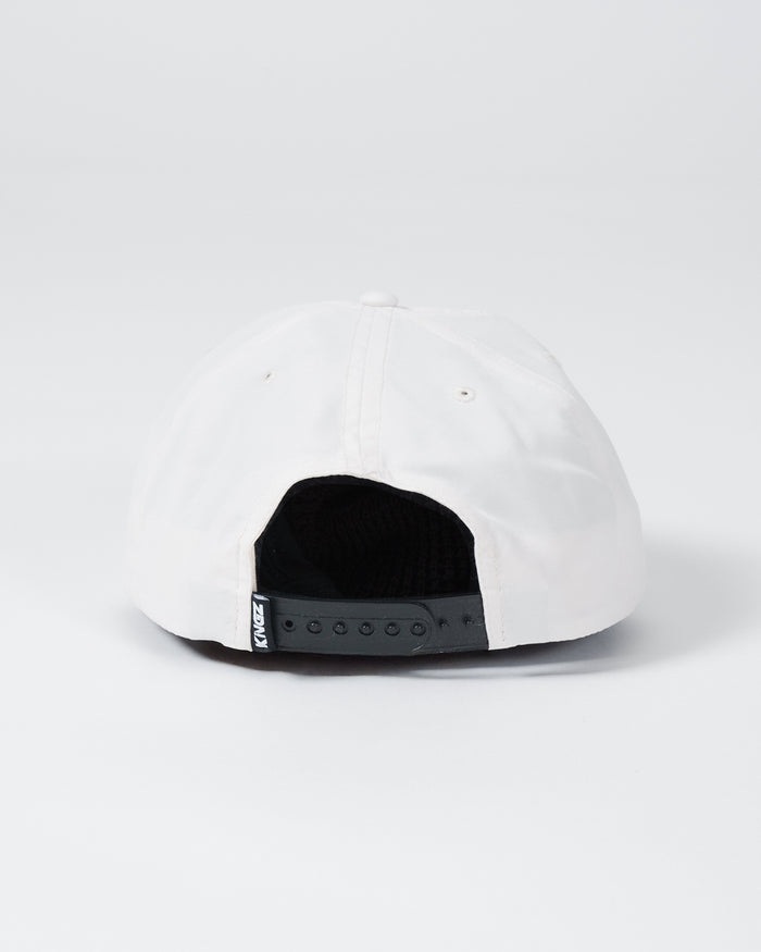 Kingz Original V2 Snapback - Natural - Back View White Hat Black Adjustable Strap Kingz Tag Detail Casual Streetwear BJJ Training Hat [color:Black/White]