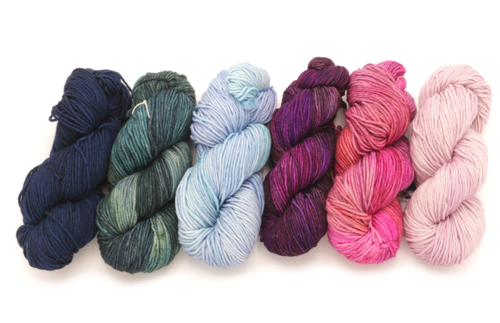 Malabrigo - Rios / Azul Profundo Aguas Aquamarine Sabiduria English Rose & Valentina