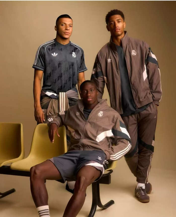 Real Madrid Lifestyler Jersey