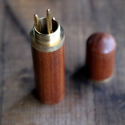 Sandalwood Needle Case w/ Tapestry Needles