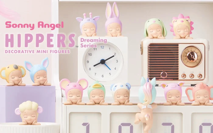 Sonny Angels - HIPPERS Dreaming Series figurines on a shelf with clock, toy, doll, and more close-ups.