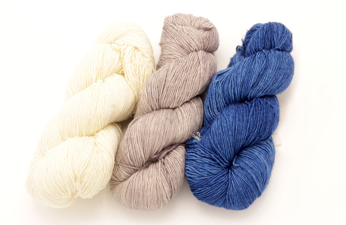 Malabrigo - Mechita / Natural Pearl & Impressionist Sky