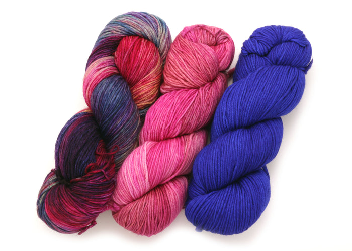 Malabrigo - Arroyo / Aniversario English Rose & Matisse Blue