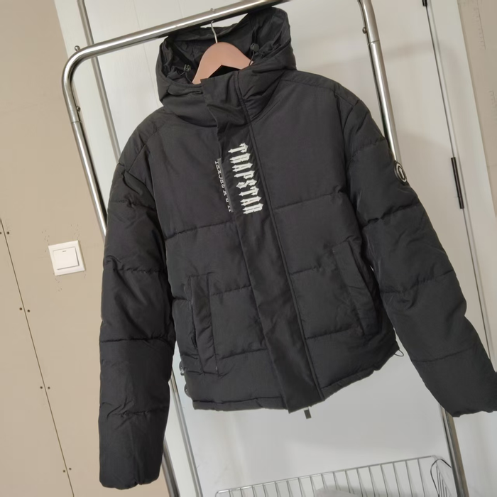 Trapstar Hyperdrive Technical Jacket "Black"
