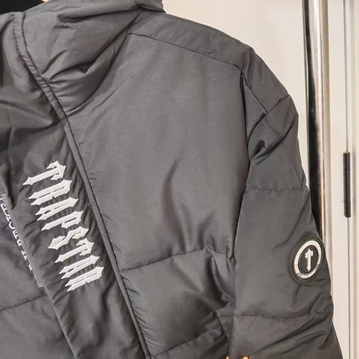 Trapstar Hyperdrive Technical Jacket "Black"