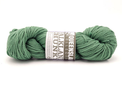 XS / Queensland - Falkland Chunky / Peat 107