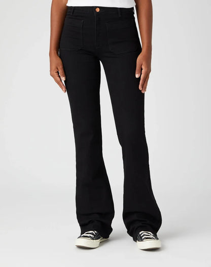 Wrangler Gallabuxur Flare Retro Black - Kormákur & Skjöldur